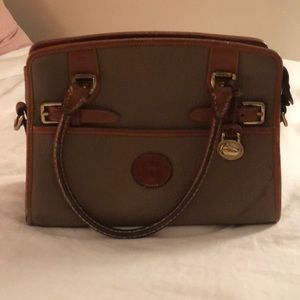 Vintage Dooney and Bourke leather handbag